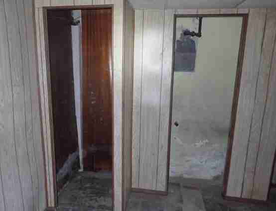 2270 Ford basement (23).jpg